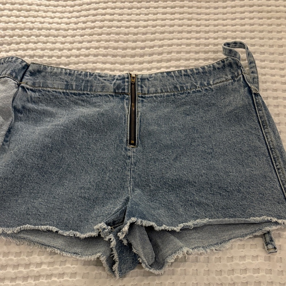 Altar'd State Blue Denim Wrap Short Skort with Side Tie Zipper Front SZ M - Picture 8 of 11